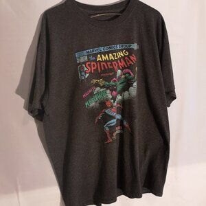 Marvel Comics Men's Size XL Dark Grey Spiderman vs Mysterio T-shirt